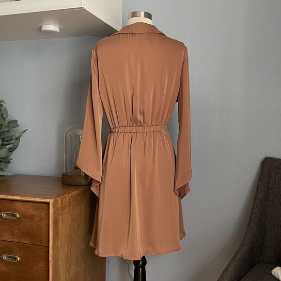 Strut & Bolt Candace Kimono Mini Dress Brown Front Tie - Picture 4 of 6